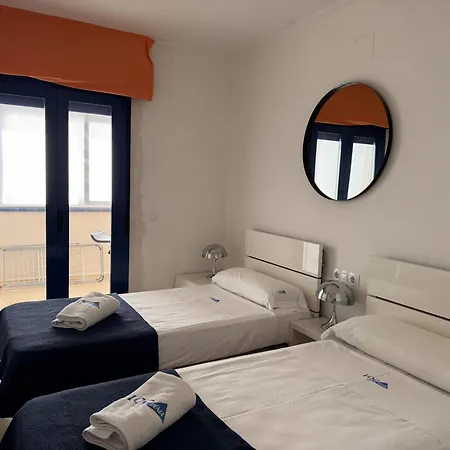 Moderno Frente Al Mar En 6 Personas - Es-373-14