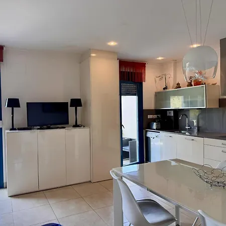 Moderno Frente Al Mar En 6 Personas - Es-373-14 Apartament
